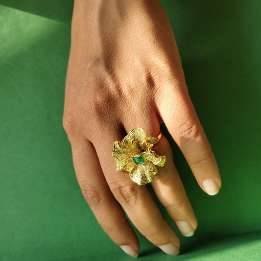 YELLOW DIAMOND FLOWER RING