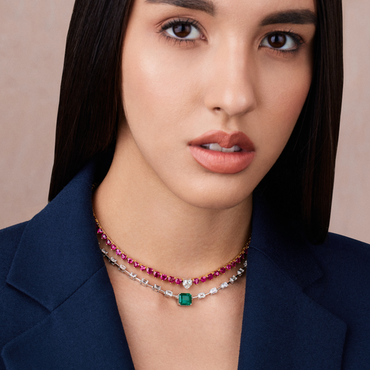 BALANCE EMERALD NECKLACE