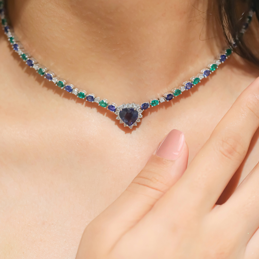 AMORE BLUE SAPPHIRE HEART AND EMERALD NECKLACE