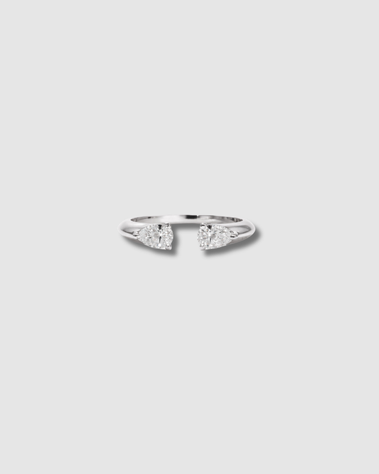 MODERN LOVE RING WHITE GOLD