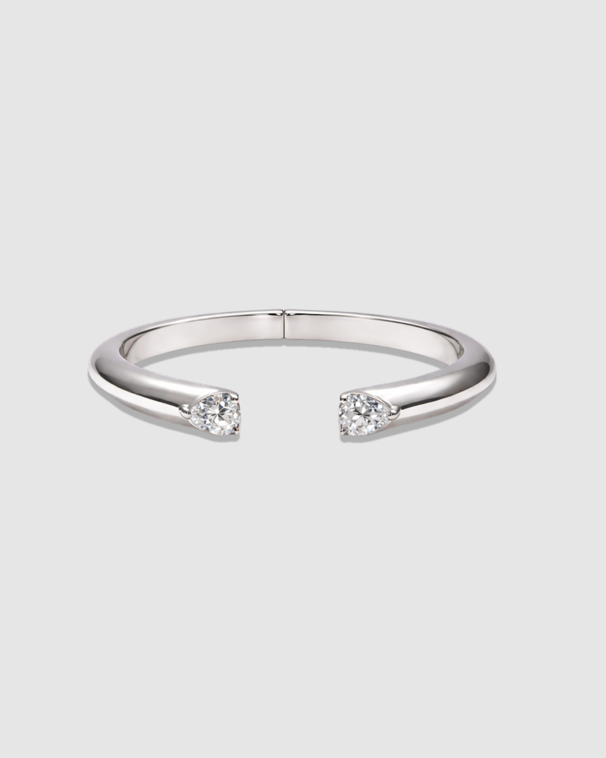 Modern Love Bracelet 40 Pointer White Gold – 0.80ct VVS G diamonds in 18k white gold – Shruti Sushma