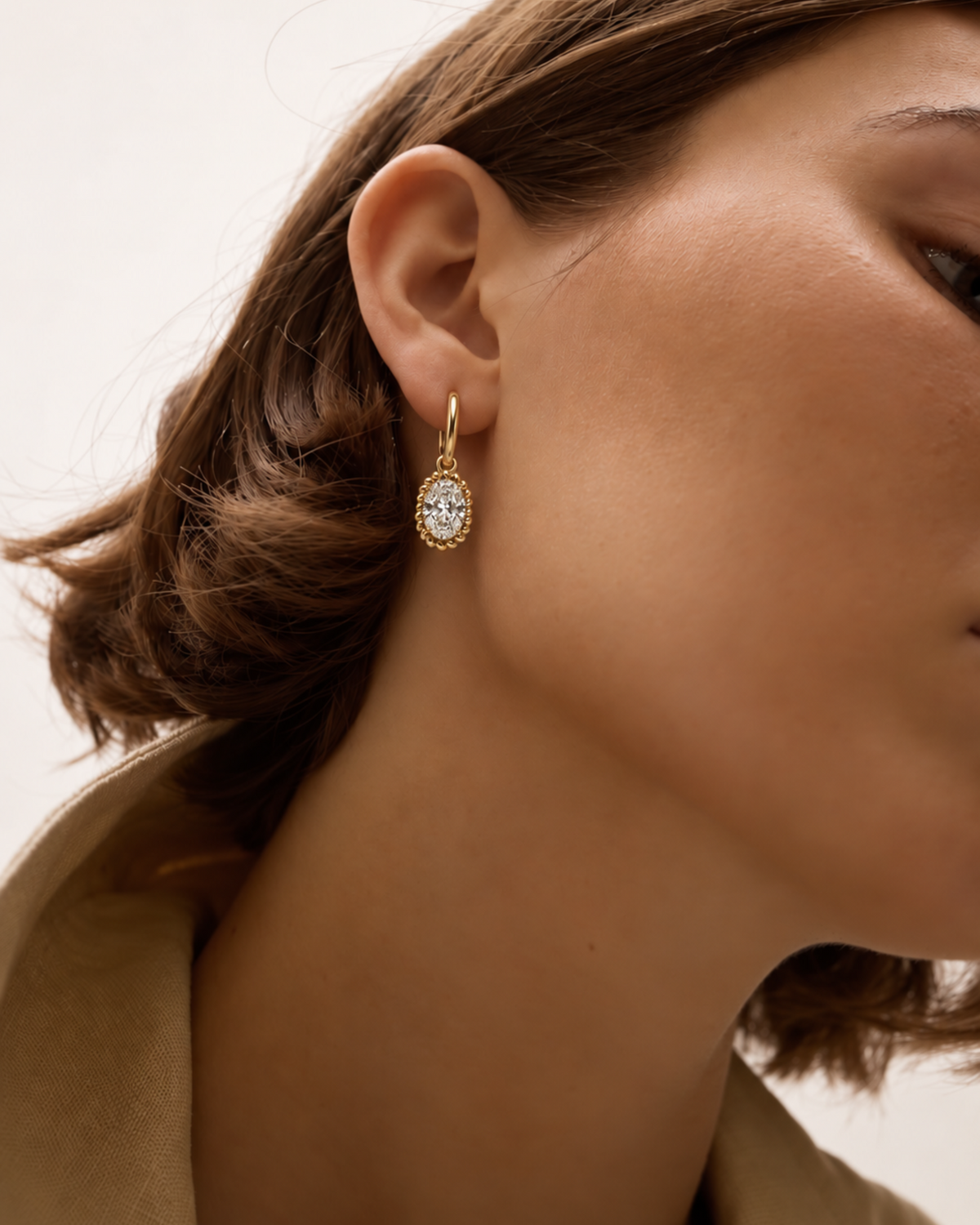 Fil d'Or Oval Diamond Earrings